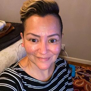 Meet your Posher, Becky